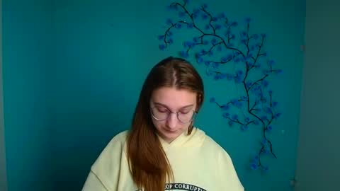 Amelie online show from March 1, 2026, 12:29 pm