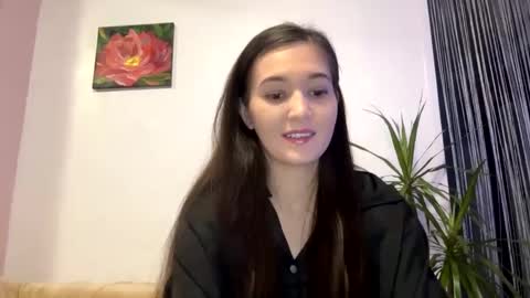 Snapshot of queen_chatur chatting on February 4, 2025, 2:10 pm Viktoria online show from February 4, 2025, 2:10 pm