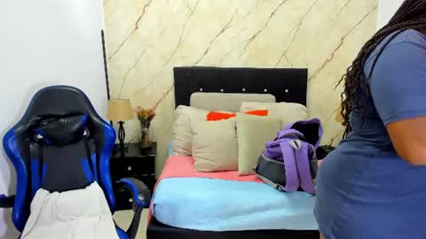 Snapshot of queen_ebony_69 chatting on July 29, 2026, 3:15 am Queen online show from July 29, 2026, 3:15 am