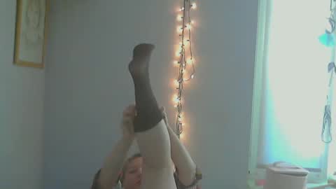 queen_jane8 online show from February 13, 2025, 8:59 am