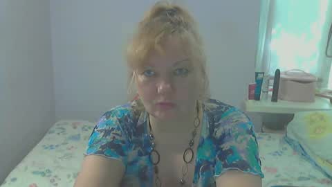 Snapshot of queen_jane8 chatting on May 25, 2026, 11:05 am queen_jane8 online show from May 25, 2026, 11:05 am