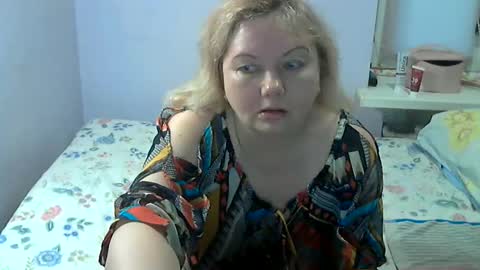 Snapshot of queen_jane8 chatting on May 29, 2026, 10:35 am queen_jane8 online show from May 29, 2026, 10:35 am