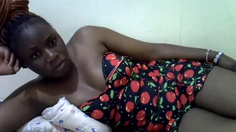 queen_leilla online show from June 28, 2026, 4:29 am