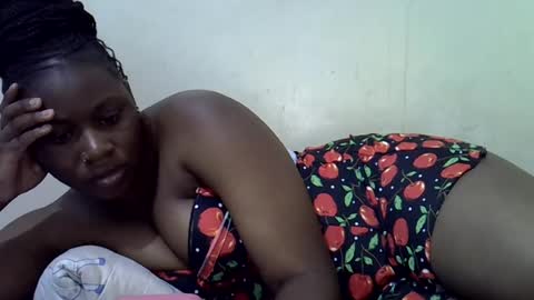 queen_leilla online show from July 15, 2026, 6:29 am