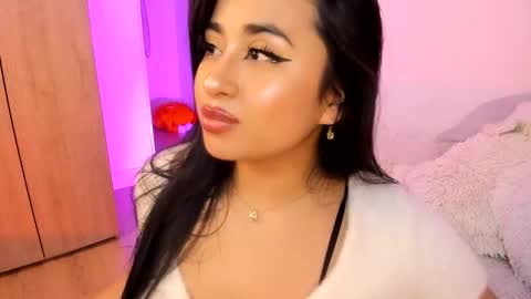 Liana  online show from December 7, 2024, 8:55 am