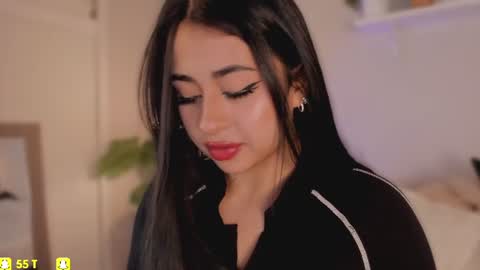 Snapshot of queen_liana chatting on June 26, 2026, 7:13 am Liana online show from June 26, 2026, 7:13 am