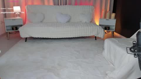 queen_of_deepthroat online show from February 1, 2025, 5:28 am