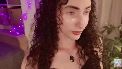 Snapshot of queen_of_tease chatting on June 26, 2026, 7:40 pm queen_of_tease online show from June 26, 2026, 7:40 pm
