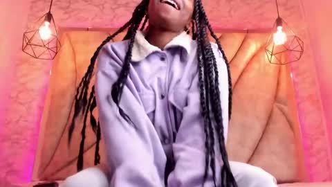   online show from March 4, 2025, 5:03 pm