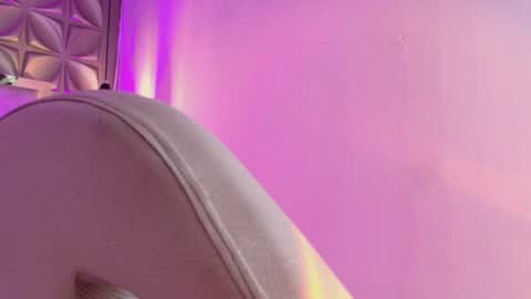   online show from March 6, 2026, 12:01 pm