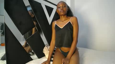 queen_sashavixen online show from April 10, 2026, 5:34 am