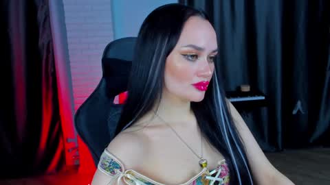 Snapshot of queenaliss chatting on December 13, 2024, 12:06 pm Your world and the universe Aliss online show from December 13, 2024, 12:06 pm