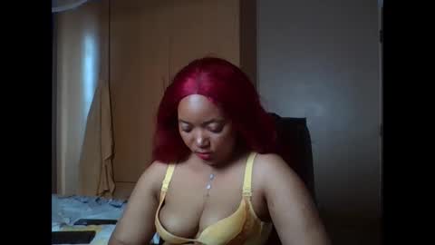 Snapshot of queenbebony2 chatting on March 29, 2026, 7:19 am Queenbebony2 online show from March 29, 2026, 7:19 am