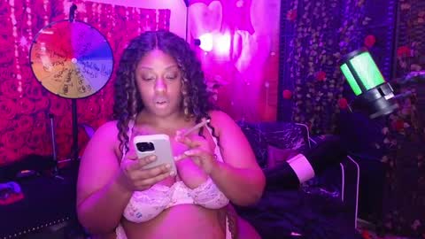 Queen Cherise Roze online show from March 31, 2026, 4:13 am