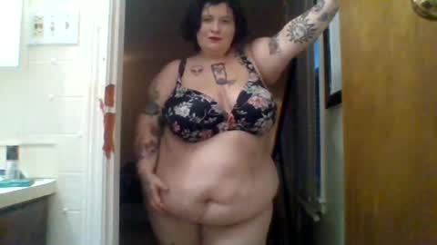Snapshot of queenjezabel444 chatting on January 8, 2025, 10:37 pm QueenJezabel online show from January 8, 2025, 10:37 pm