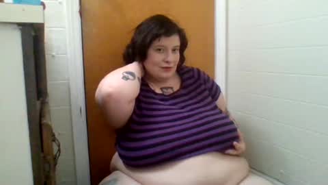 Snapshot of queenjezabel444 chatting on January 22, 2025, 1:53 am QueenJezabel online show from January 22, 2025, 1:53 am