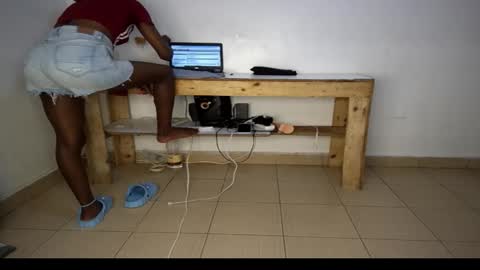 Nina online show from March 20, 2026, 5:51 pm