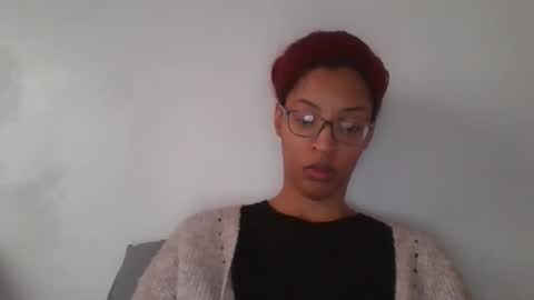 Snapshot of queenlavish chatting on November 12, 2025, 8:52 pm queenlavish online show from November 12, 2025, 8:52 pm