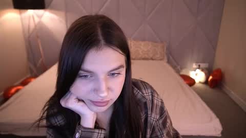 queenlilithh online show from March 29, 2026, 8:25 am