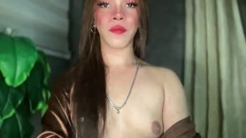 Snapshot of queenn_xxx chatting on March 4, 2026, 8:20 am QUEEN online show from March 4, 2026, 8:20 am