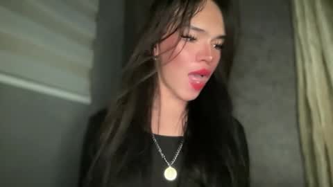 Snapshot of queenn_xxx chatting on March 28, 2026, 7:46 pm QUEEN online show from March 28, 2026, 7:46 pm