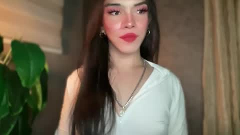 Snapshot of queenn_xxx chatting on April 4, 2026, 2:10 am QUEEN online show from April 4, 2026, 2:10 am