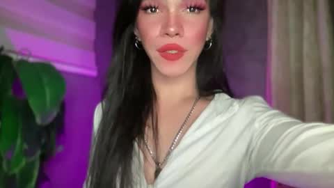 Snapshot of queenn_xxx chatting on April 6, 2026, 2:07 pm QUEEN online show from April 6, 2026, 2:07 pm