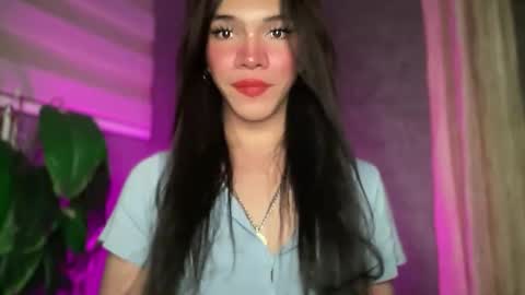 Snapshot of queenn_xxx chatting on April 13, 2026, 9:09 pm QUEEN online show from April 13, 2026, 9:09 pm