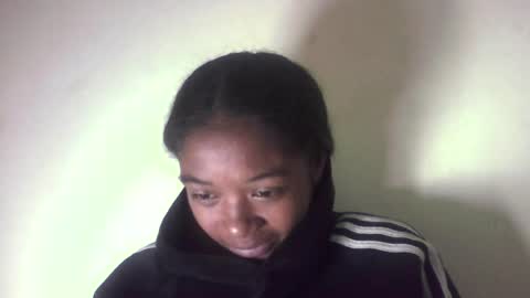 Snapshot of queennaya chatting on June 28, 2026, 11:33 pm queennaya online show from June 28, 2026, 11:33 pm