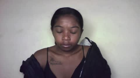 Snapshot of queennaya chatting on July 9, 2026, 10:41 am queennaya online show from July 9, 2026, 10:41 am