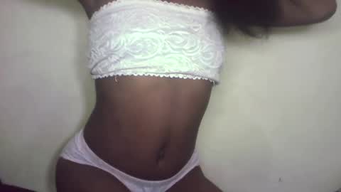 Snapshot of queennaya chatting on July 22, 2026, 6:54 pm queennaya online show from July 22, 2026, 6:54 pm
