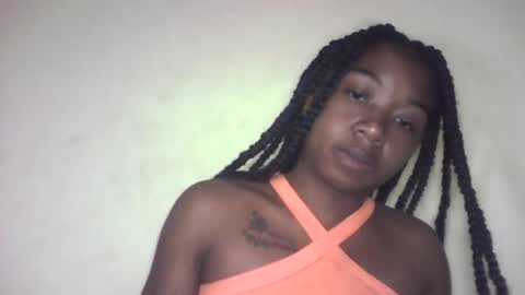Snapshot of queennaya chatting on August 5, 2026, 6:00 pm queennaya online show from August 5, 2026, 6:00 pm
