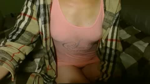 queenoftenderness online show from September 29, 2025, 6:13 pm