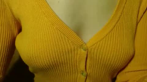 queenoftenderness online show from April 14, 2026, 6:25 pm