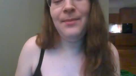 Snapshot of queenofthenights chatting on April 13, 2026, 7:41 pm queenofthenights online show from April 13, 2026, 7:41 pm