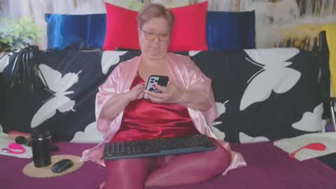 QueenPammy online show from January 15, 2026, 6:40 am