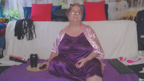 QueenPammy online show from March 30, 2026, 7:31 am