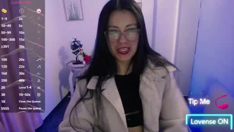 queenrose94 online show from July 4, 2026, 4:46 pm