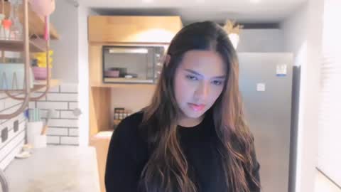 Val  -  online show from January 19, 2025, 11:43 pm