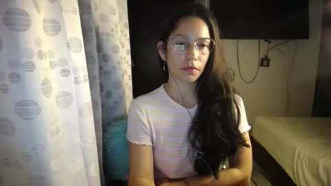 Snapshot of queenvictoria2023 chatting on January 12, 2025, 7:00 am Paola online show from January 12, 2025, 7:00 am