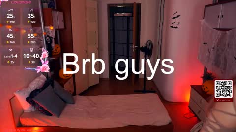 Snapshot of quennabrucker chatting on October 27, 2025, 4:16 am Tate online show from October 27, 2025, 4:16 am