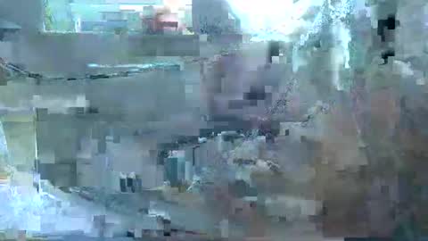 queutsch online show from May 27, 2026, 8:33 am