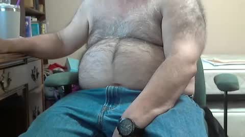 Snapshot of quietnshy2 chatting on November 26, 2025, 4:52 pm quietnshy2 online show from November 26, 2025, 4:52 pm