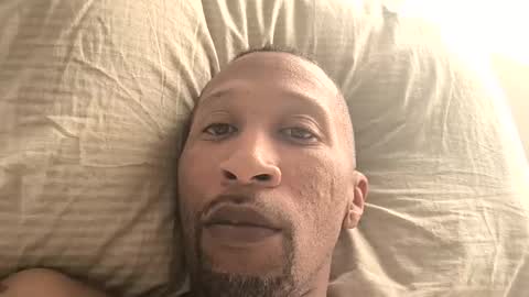 quindre online show from October 4, 2025, 11:25 pm