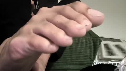 quindre online show from October 7, 2025, 8:00 am