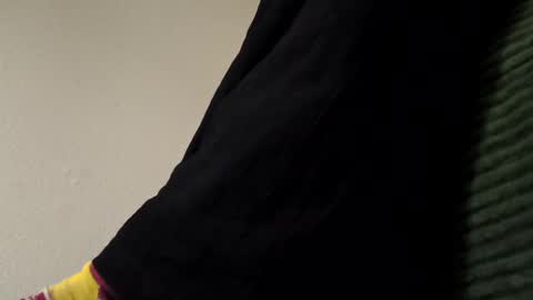 quindre online show from October 8, 2025, 12:25 pm