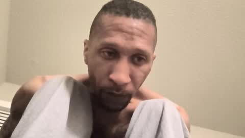 quindre online show from November 4, 2025, 12:59 pm