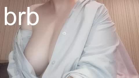 Snapshot of quoiam chatting on October 17, 2025, 8:33 pm Alex online show from October 17, 2025, 8:33 pm