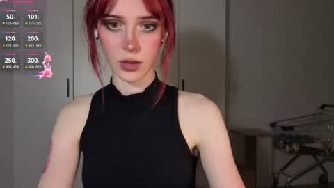 Lana Pollio online show from July 24, 2026, 3:21 pm
