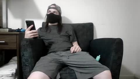 Snapshot of r_monkey583 chatting on April 13, 2026, 3:06 pm r_monkey583 online show from April 13, 2026, 3:06 pm